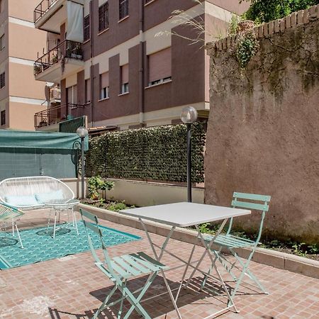 Ostia Holiday Sestante Luaran gambar